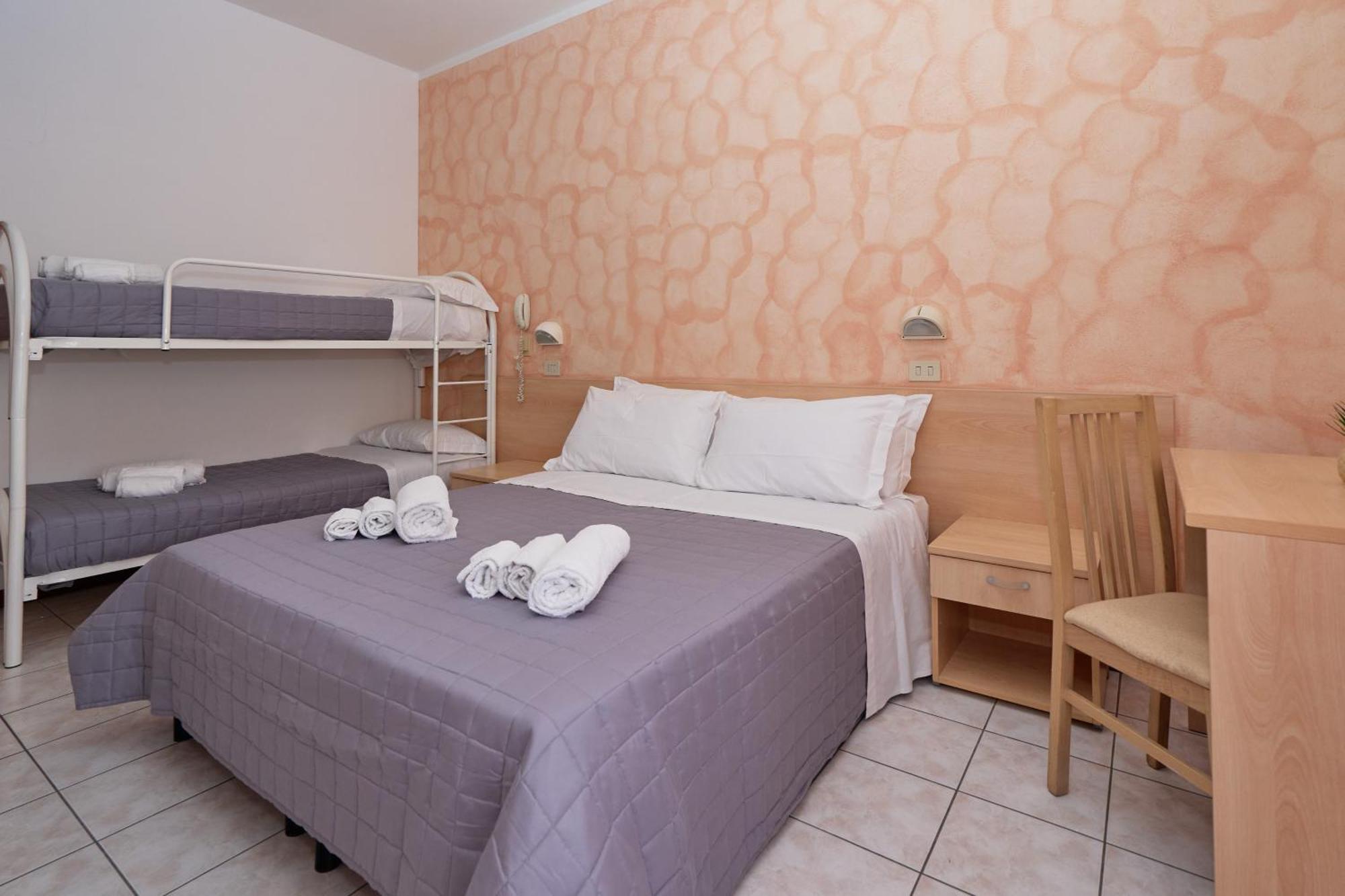Hotel Jolanda Bellaria-Igea Marina Exterior photo