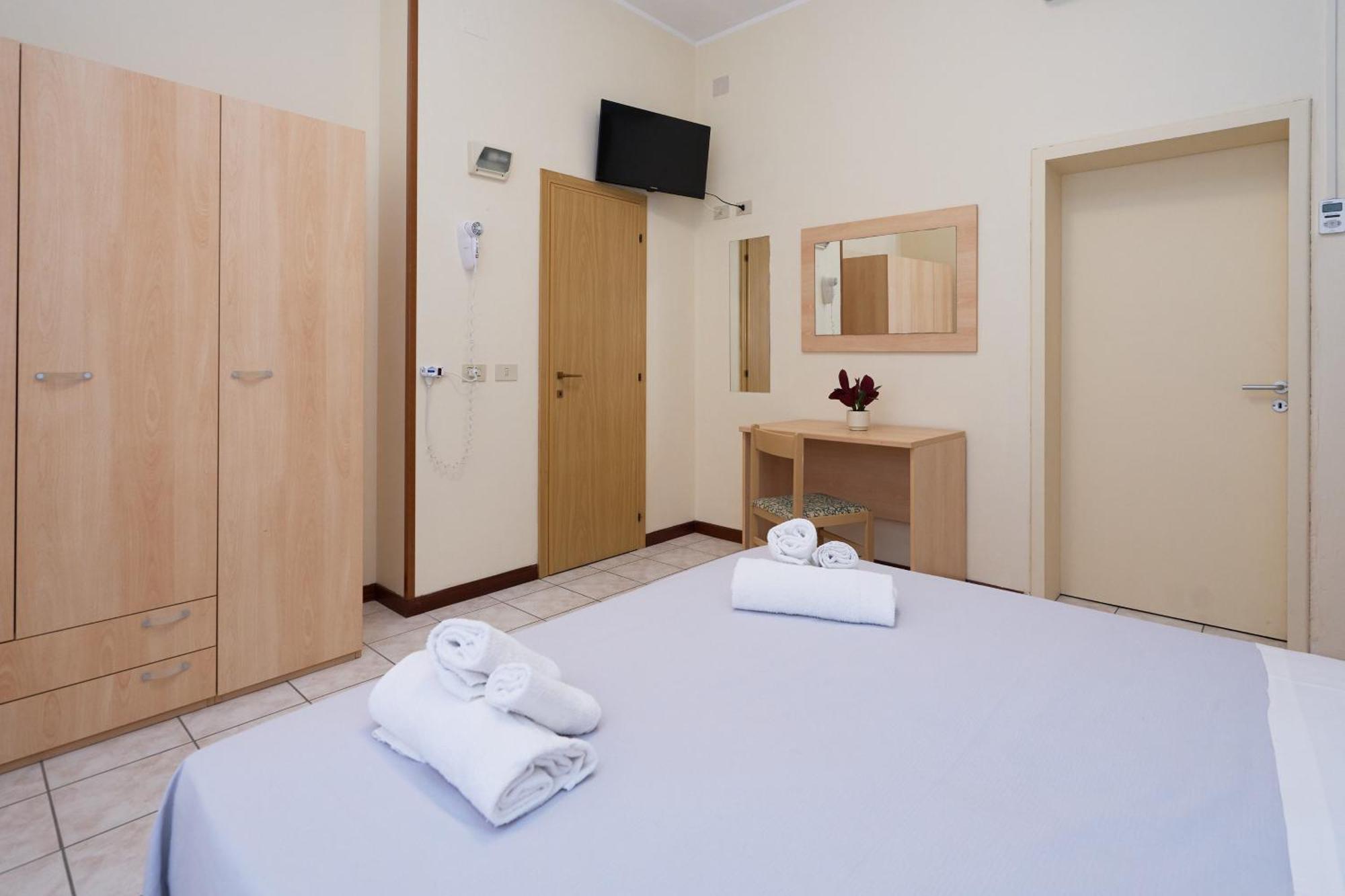 Hotel Jolanda Bellaria-Igea Marina Exterior photo